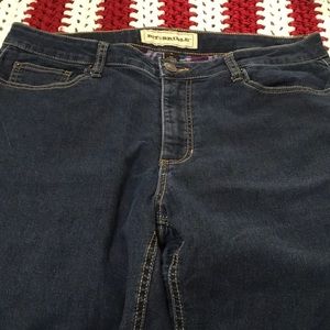 Flannel lined jeans warm, size 14! Good condition, stretchy.